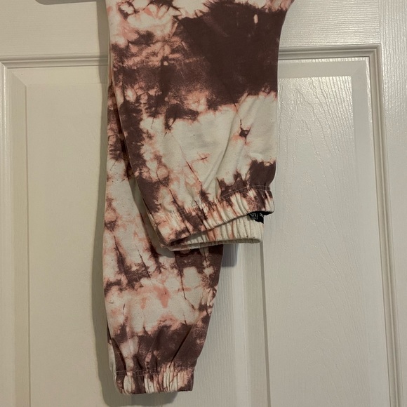 Tie-dye lounge sweater set - Picture 6 of 6